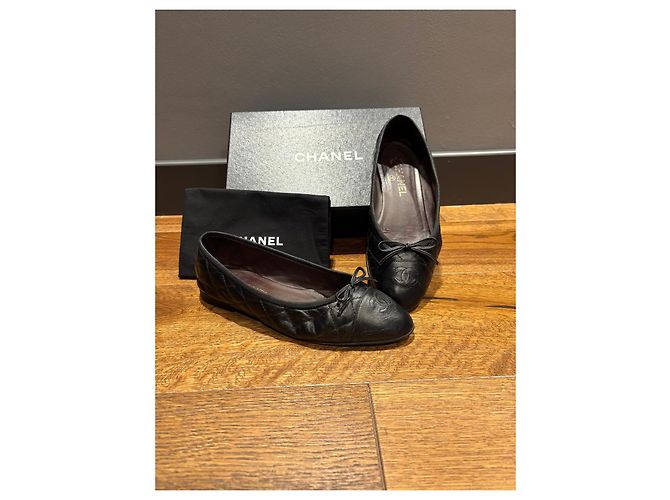 Bailarinas de cuero acolchadas Chanel Negro - vista 10