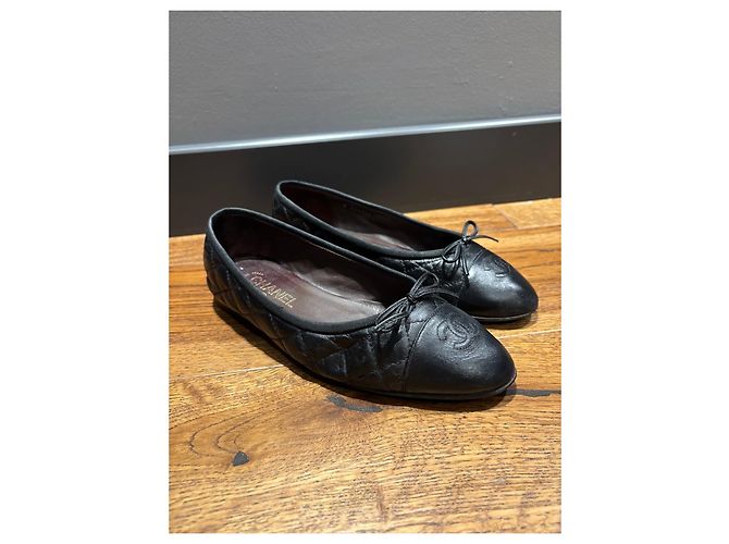 Bailarinas de cuero acolchadas Chanel Negro - vista 2