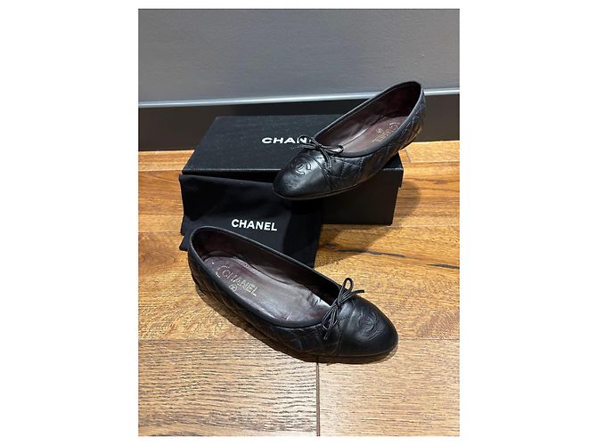 Bailarinas de cuero acolchadas Chanel Negro - vista 9