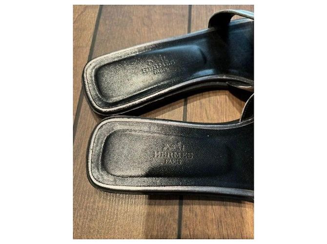 Sandali Hermès Oran in pelle metallica Metallico Silver hardware - vista 5
