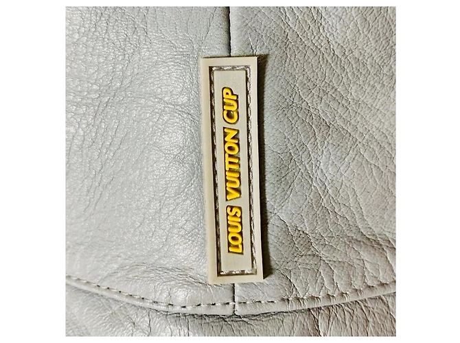 Cappello bucket in pelle Louis Vuitton Cup Grigio - vista 6
