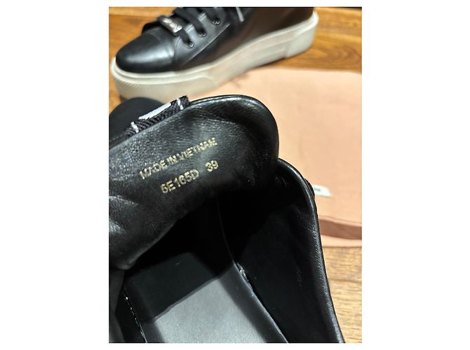 Sneakers in pelle nera Miu Miu Nero - vista 4