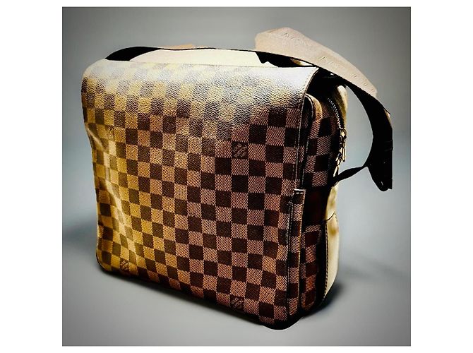 Naviglio Borsa Messenger Damier Ebene Louis Vuitton Marrone - vista 6