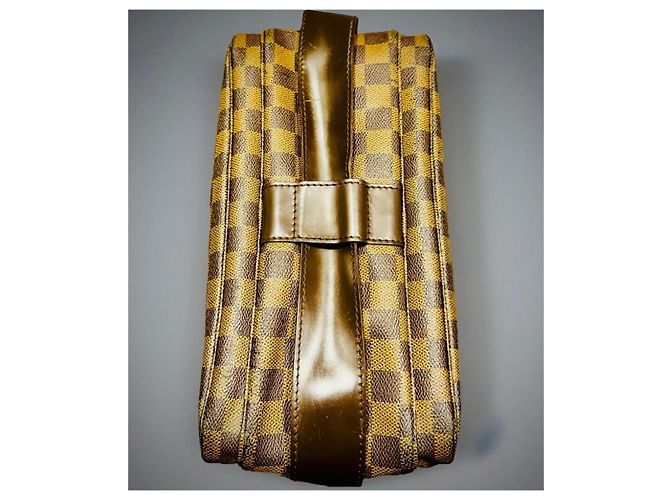 Naviglio Borsa Messenger Damier Ebene Louis Vuitton Marrone - vista 9