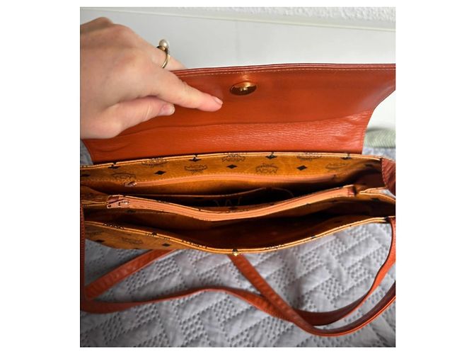 MCM Henrietta Borsa a Spalla Cognac Marrone - vista 5