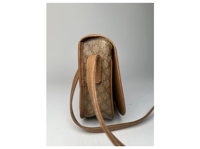 Céline Vintage Celine Paris Triomphe Monogram Ledertasche Beige Gold - Ansicht 12