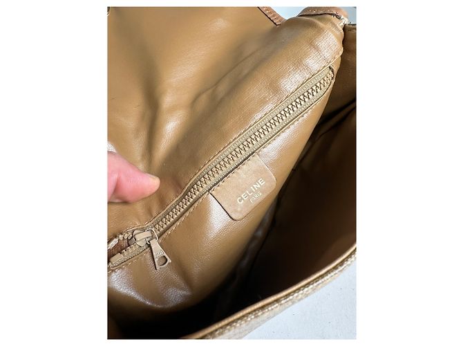 Céline Vintage Celine Paris Triomphe Monogram Ledertasche Beige Gold - Ansicht 5