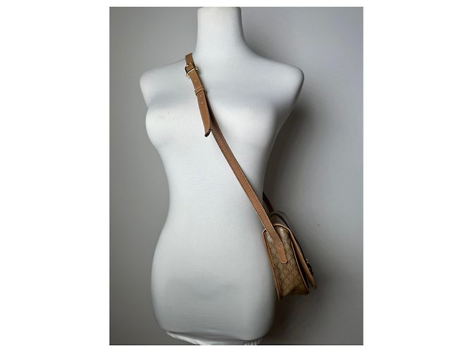 Céline Vintage Celine Paris Triomphe Monogram Ledertasche Beige Gold - Ansicht 7
