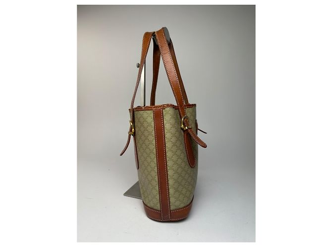 Céline Vintage Celine Paris Triomphe Monogramm Leder Eimer Tasche Braun Grün Beige - Ansicht 9