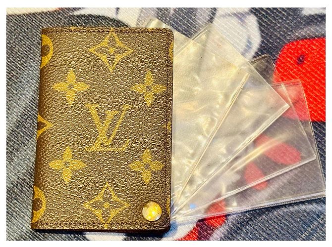Louis Vuitton Monogram Card Holder Brown - view 7