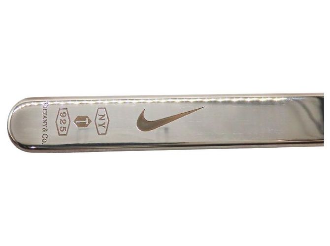 Brosse à chaussures Tiffany & Co. x Nike en argent sterling limitée Argenté - vue 5