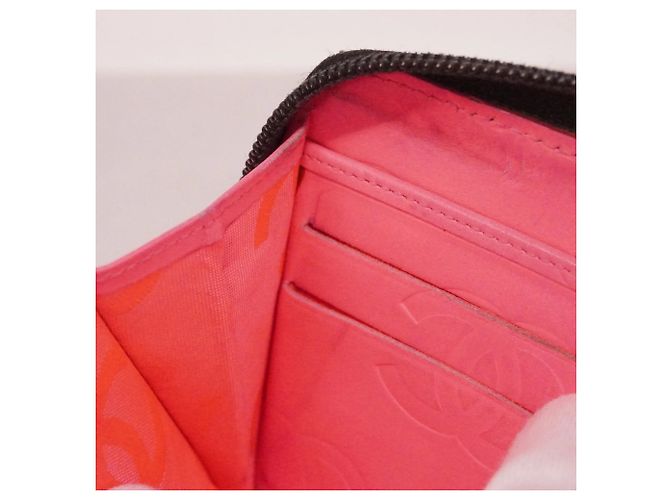 Chanel Cambon Langer Geldbeutel aus schwarzem Lammleder - Ansicht 14