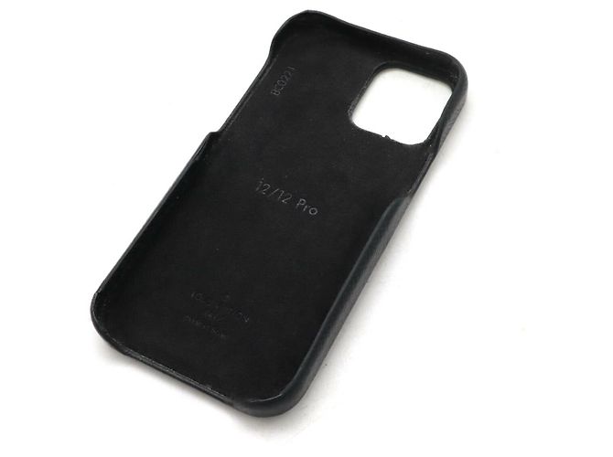 Louis Vuitton Monogram Phone Case Black Grey - view 2