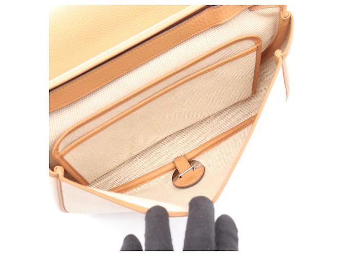 Borsa a Spalla Colorado MM di Hermès Marrone Beige - vista 3