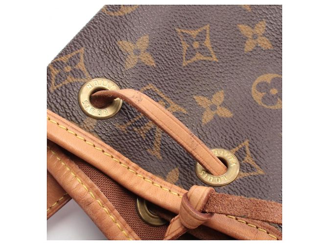 Zaino/borsa Montsouris MM di Louis Vuitton Marrone - vista 9
