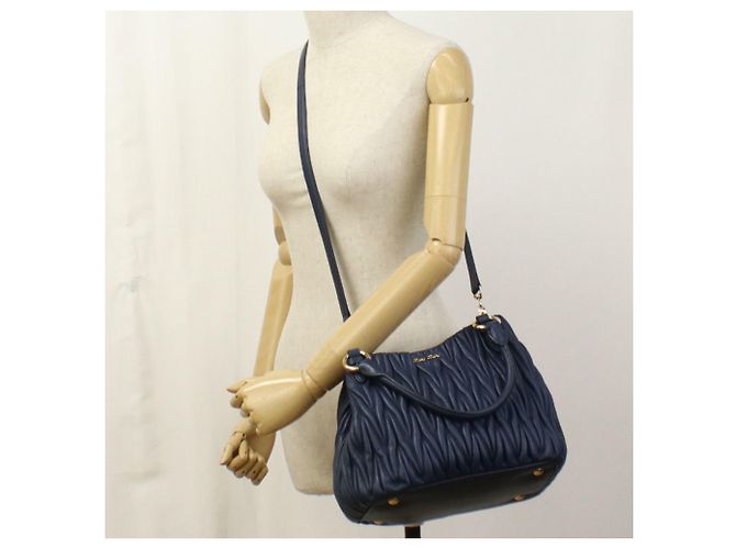 Borsa Tote Miu Miu Matelassé Blu Navy - vista 9