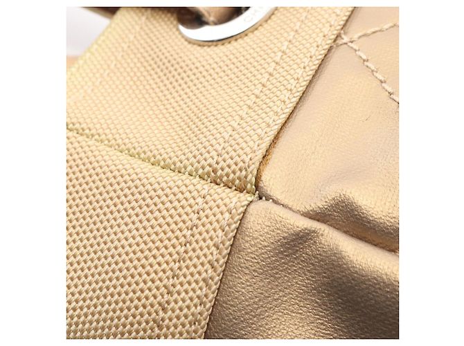 Borsa Tote PM Chanel Paris Biarritz Beige D'oro - vista 10