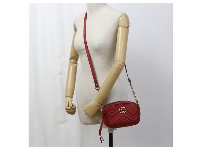 Mini borsa a tracolla GG Marmont di Gucci Rosso - vista 9