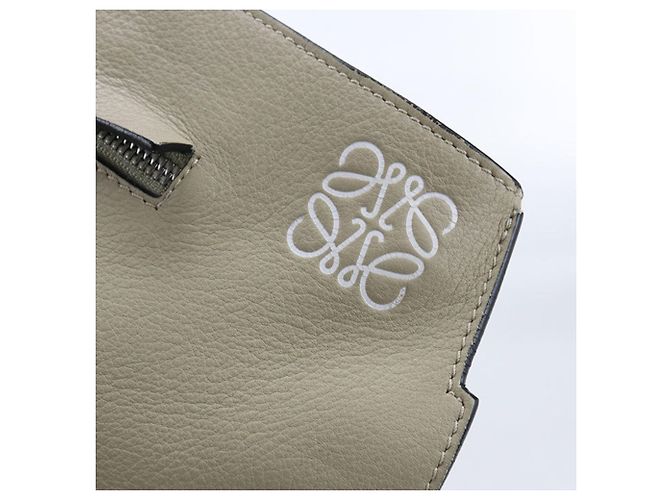 Borsa a Spalla Anton di Loewe Beige - vista 8