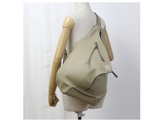 Borsa a Spalla Anton di Loewe Beige - vista 9