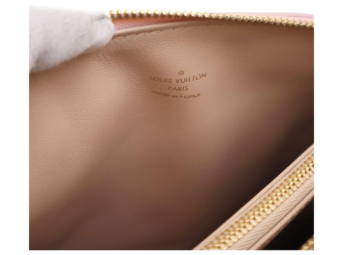 Coussin PM in pelle di agnello trapuntata rosa Monogram Louis Vuitton - vista 5