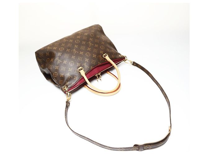 Borsa Tote Monogram Pallas di Louis Vuitton 2013 Marrone - vista 9
