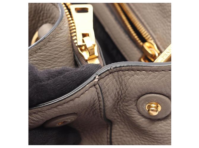 Prada Vitello Dino Handtasche Beige - Ansicht 7