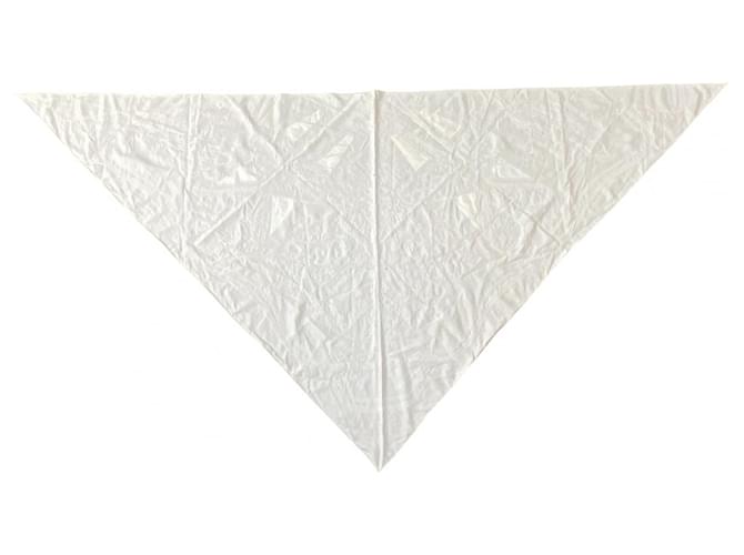 Silk In Hermès Cachecol Geant Triangular Bordado com Contas para Mulheres Hermes Branco - vista 2