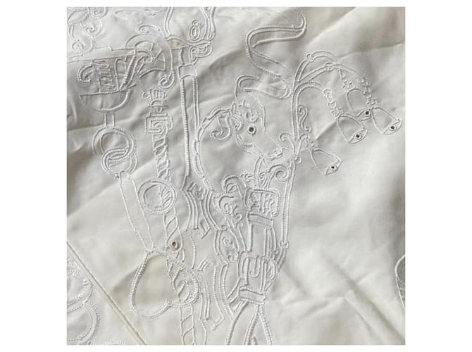 Silk In Hermès Cachecol Geant Triangular Bordado com Contas para Mulheres Hermes Branco - vista 4