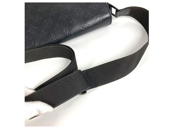 Borsa a tracolla Monogram Shadow Sprinter di Louis Vuitton Nero - vista 13