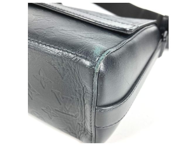 Borsa a tracolla Monogram Shadow Sprinter di Louis Vuitton Nero - vista 7
