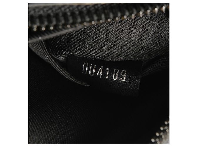 Schultertasche Soft Trunk Monogram Eclipse von Louis Vuitton Schwarz - Ansicht 10