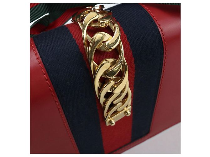 Borsa a Spalla Sylvie 421882 di GUCCI Rosso - vista 6