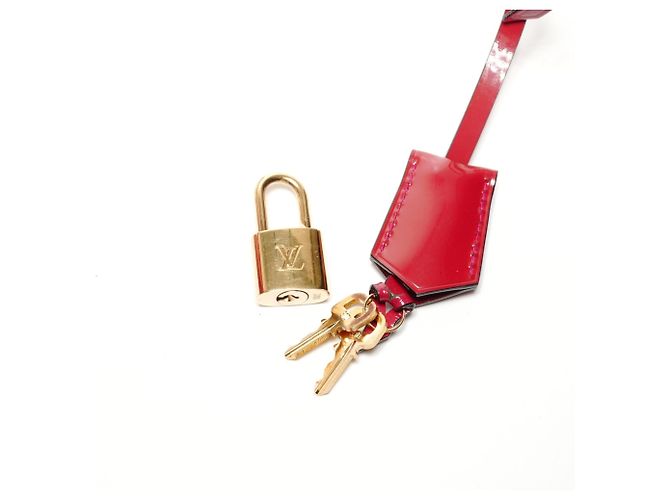Borsa Vernis Montaigne BB Louis Vuitton 2015 Rosso - vista 14