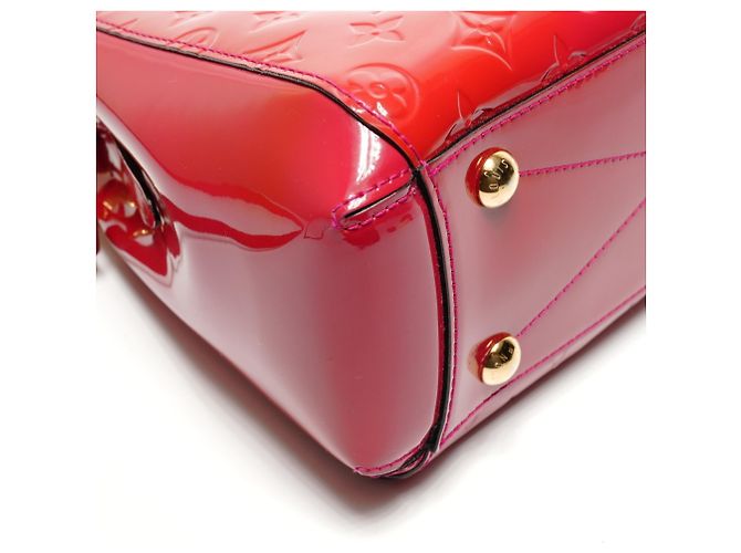 Borsa Vernis Montaigne BB Louis Vuitton 2015 Rosso - vista 5