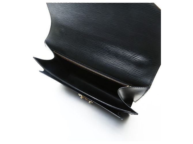Borsa Monceau Epi 2005 di Louis Vuitton Nero - vista 11