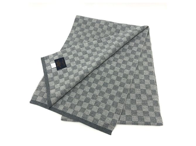 Grau Wollschal von Louis Vuitton Braun - Ansicht 8