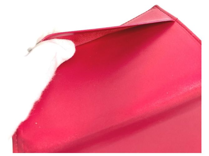 Funda de pasaporte bifold acolchada con logo CC Coco de Chanel Roja - vista 10