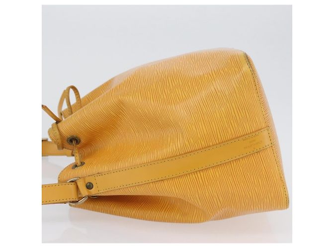 Louis Vuitton Petit Noe Epi Leather Medium Giallo - vista 4