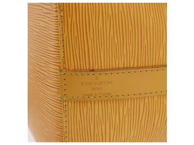 Louis Vuitton Petit Noe Epi Leather Medium Giallo - vista 6