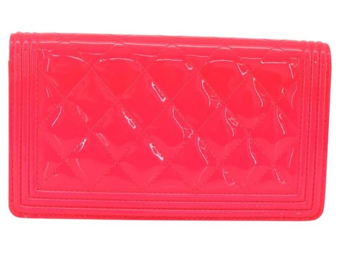 Cartera Chanel Boy Yen de charol acolchado Rosa - vista 2