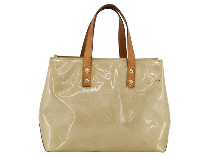Louis Vuitton Reade Monogram Vernis PM Beige - vista 2