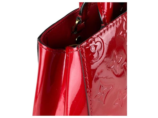Borsa Montaigne MM in Monogram Vernis di Louis Vuitton Fuschia - vista 7