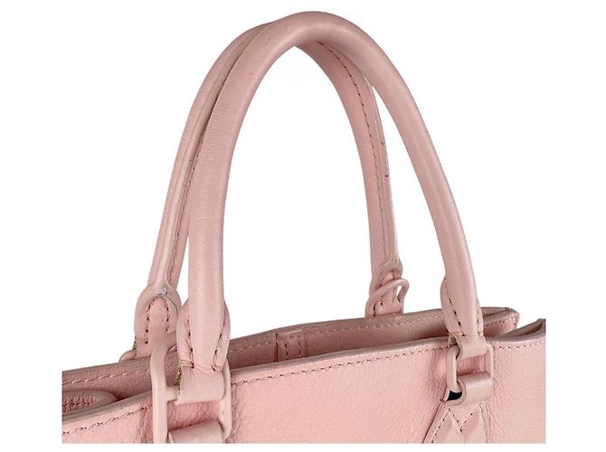 Borsa a Spalla Lockme PM in Pelle Louis Vuitton Rosa - vista 11