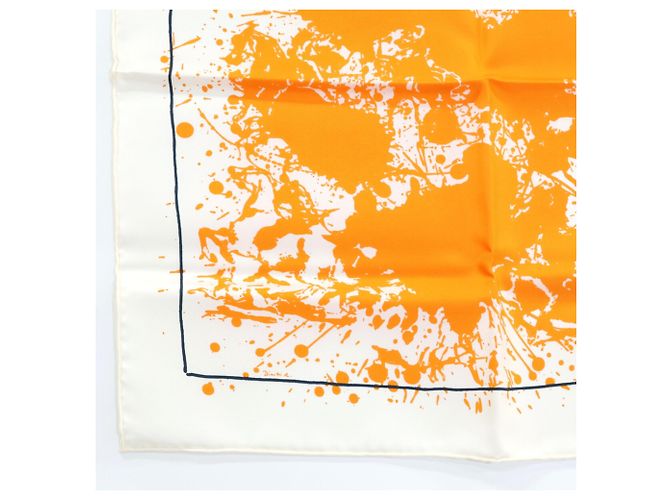 Silk In Foulard in seta Cheval Surprise di Hermès Arancione - vista 4