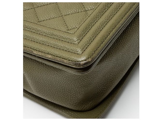 Borsa Boy New Medium in pelle caviar Chanel Verde - vista 10