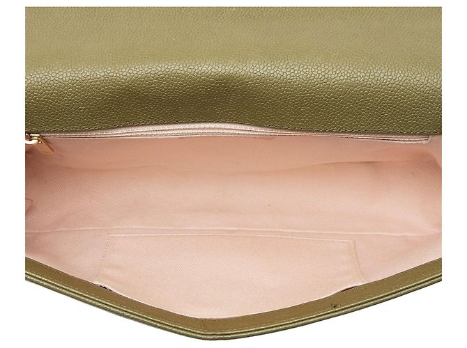Borsa Boy New Medium in pelle caviar Chanel Verde - vista 7