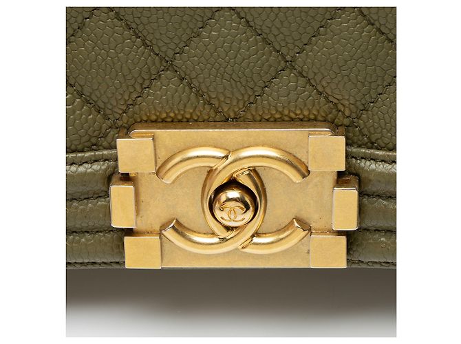 Borsa Boy New Medium in pelle caviar Chanel Verde - vista 9