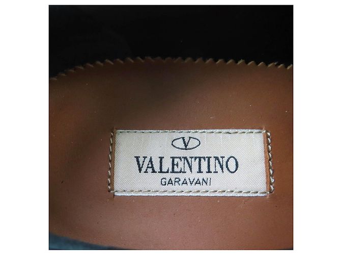 Scarpe stringate in pelle Rockstud di Valentino Garavani Nero - vista 9