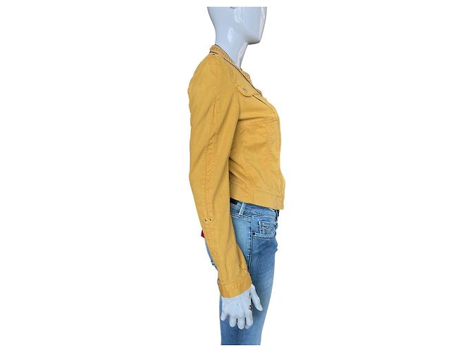 High Jackets - view 2